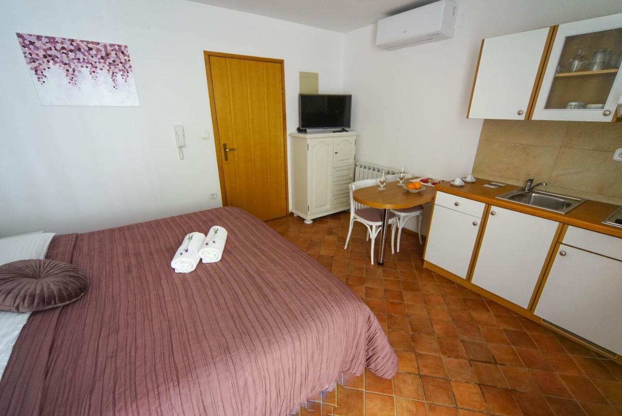 Apartments And Rooms Degra Umag Pokoj fotografie
